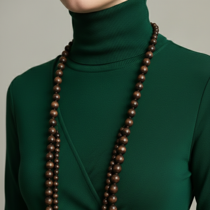 Robe longue plissée asymétrique à col montant et manches longues pour femme