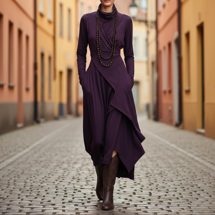 Robe longue plissée asymétrique à col montant et manches longues pour femme